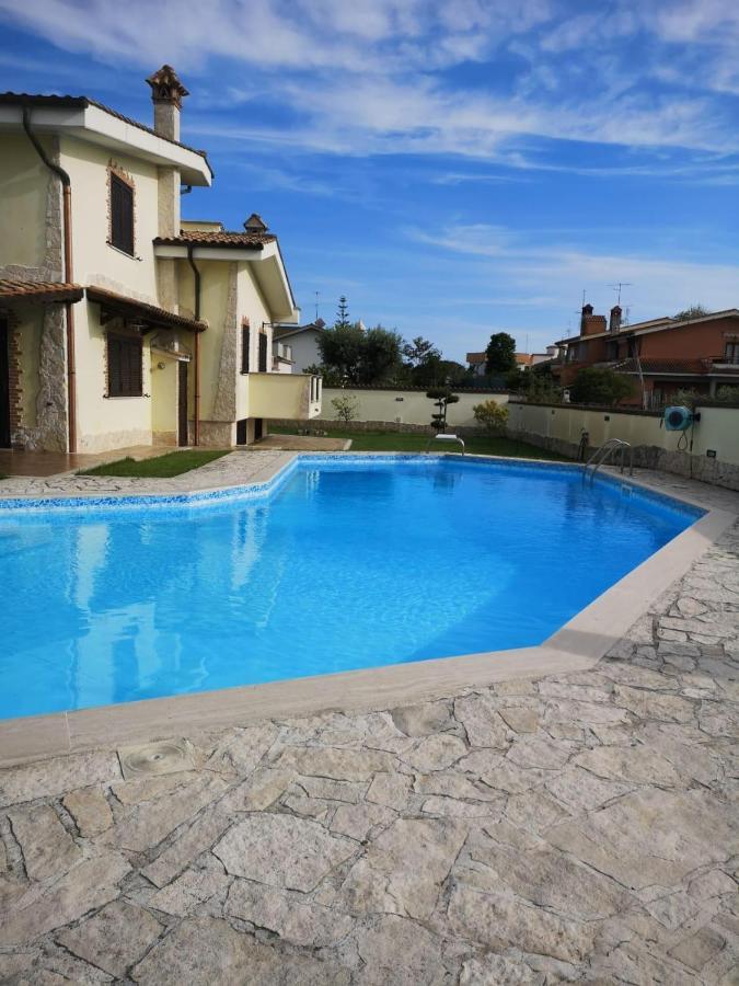 Вилла Gold House Luxury Анцио Экстерьер фото