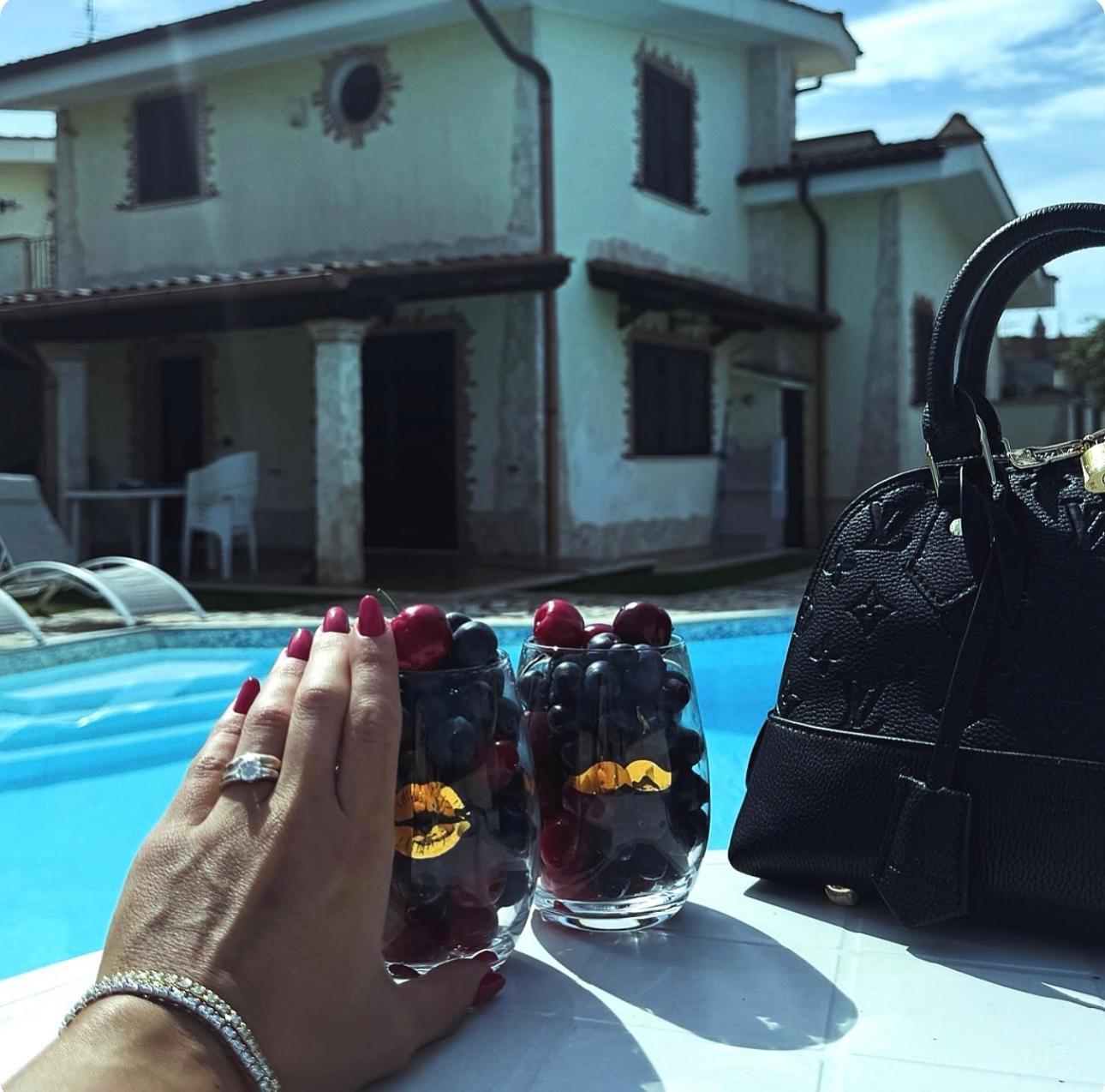 Вилла Gold House Luxury Анцио Экстерьер фото